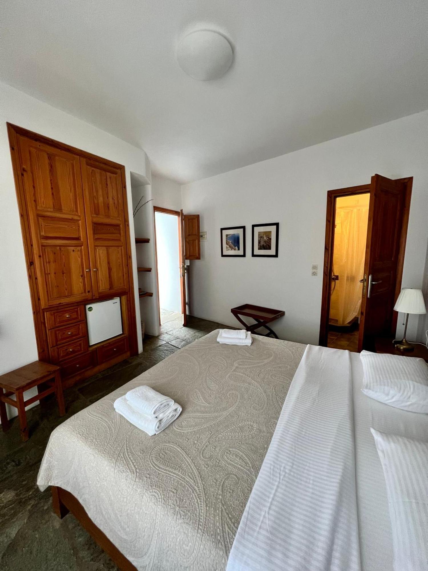 Antheia Folegandros Town Exterior foto